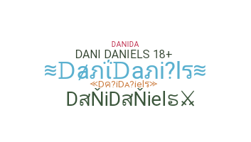 Nama panggilan - DaniDaniels